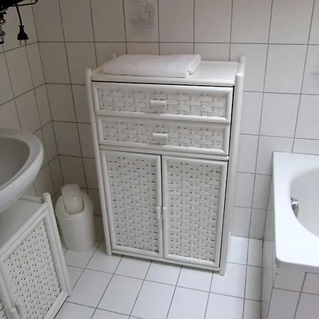 Haus Oefenbichl דירה *
