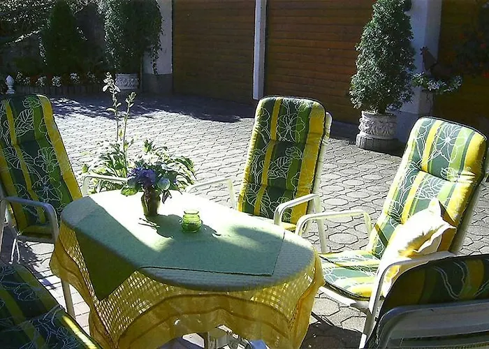 Haus Oefenbichl Apartmán *